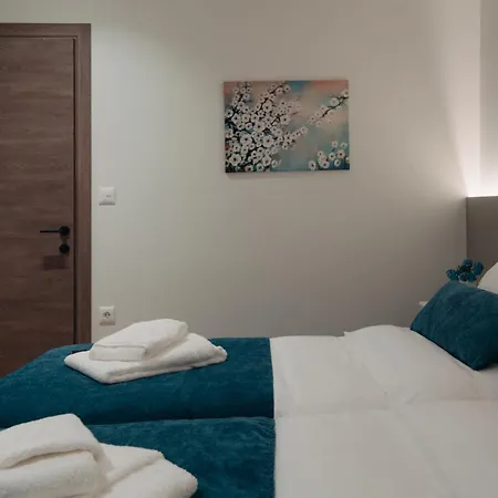 Vivian's Deluxe Apartment-near Centre-easy Parking * 파트라