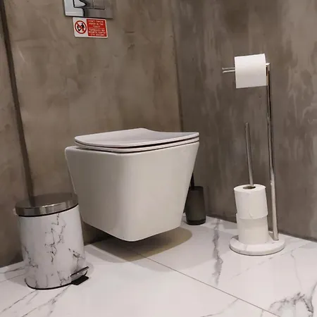 Vivian's Deluxe Apartment-near Centre-easy Parking *