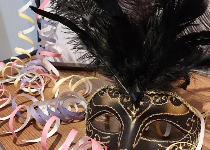 Vivian's Deluxe * Patras