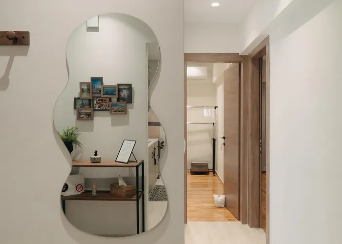 Vivian's Deluxe Apartment-near Centre-easy Parking * 파트라