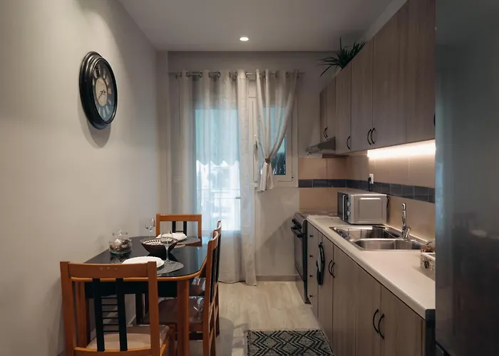 Vivian's Deluxe Apartment-near Centre-easy Parking *